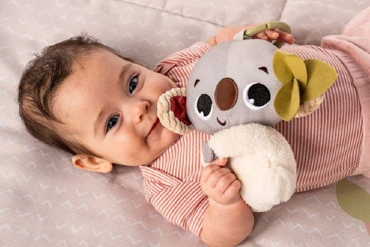 Tiny Love, Boho, Tiny Smarts, Ursuletul Koala Janis, Jucarie cu agatatoare si clopotel