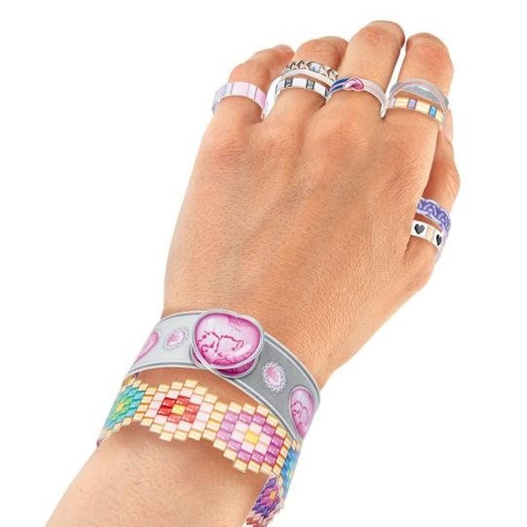 Top Model, Bling Bling, carte de colorat cu set pentru confectionarea bijuteriilor