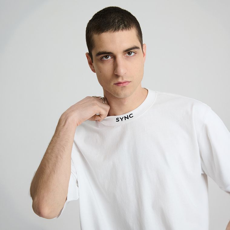 Tricou basic cu croiala oversize NOWEAR