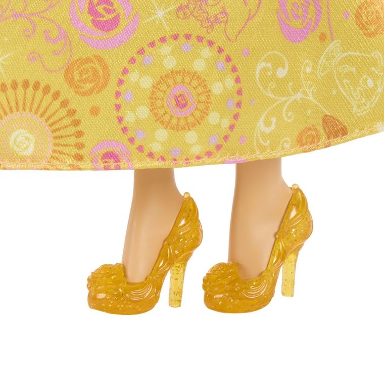 Disney Princess, Bella, set de papusa cu accesorii