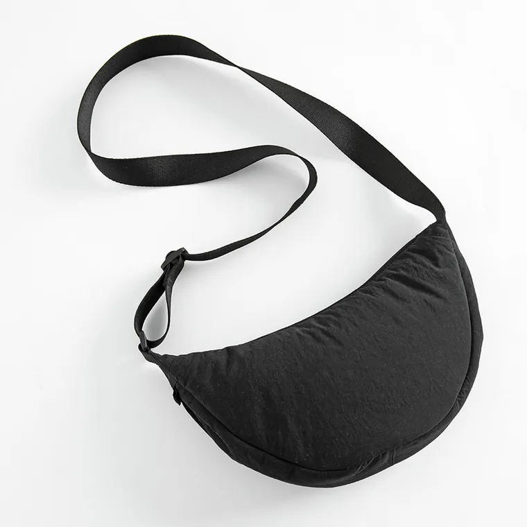 Geanta crossbody cu o curea reglabila unisex NOWEAR