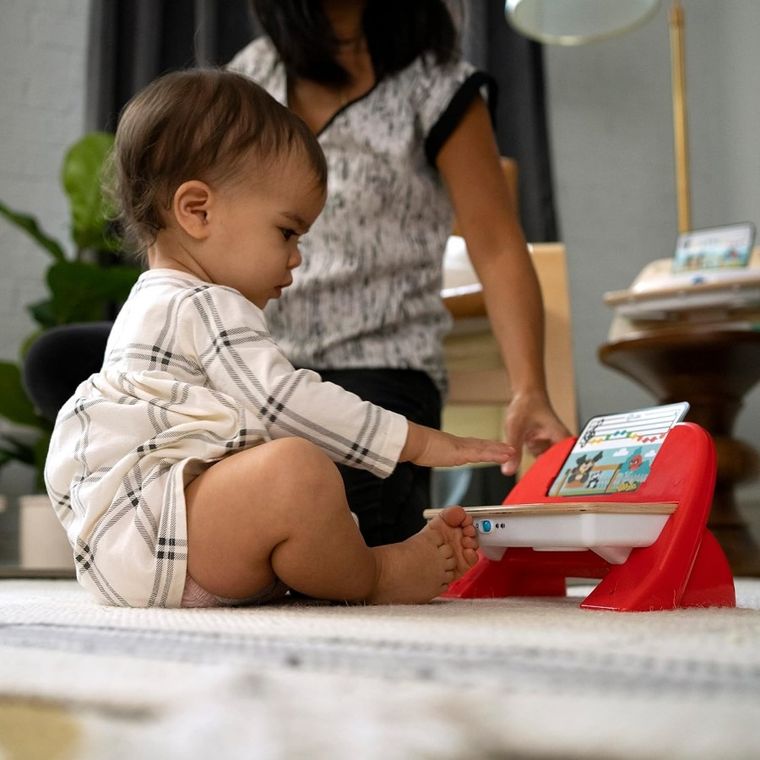 Hape, Baby Einstein, Pian cu valori Magic Touch
