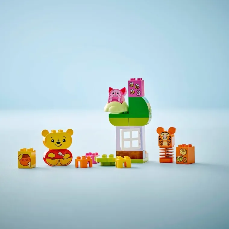 LEGO DUPLO, Petrecerea de ziua de nastere a lui Winnie de Plus, 10457
