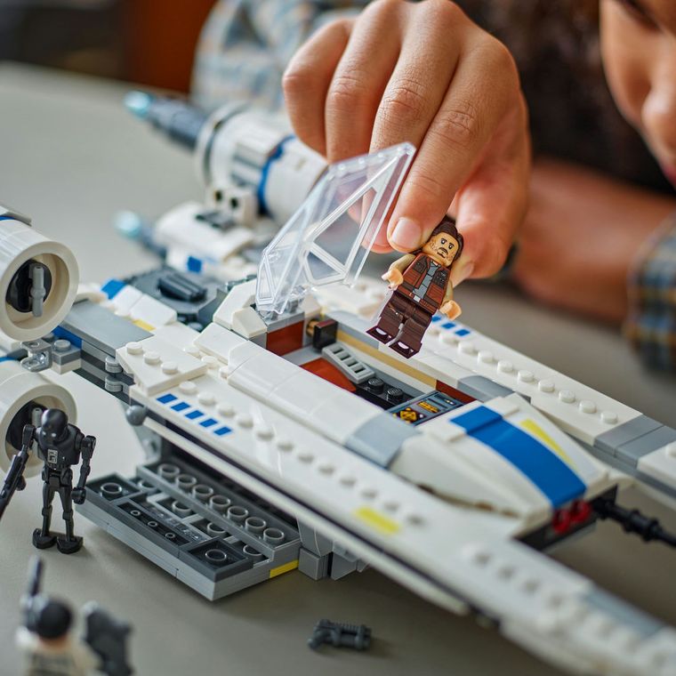 LEGO Star Wars, Nava stelara U-Wing a rebelilor, 75399
