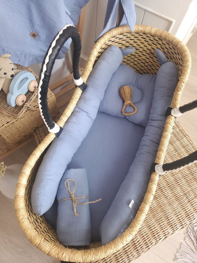 MimiNu, Duo, set pentru gondola, cos de Moses: perna ergonomica + patura din muselina, denim