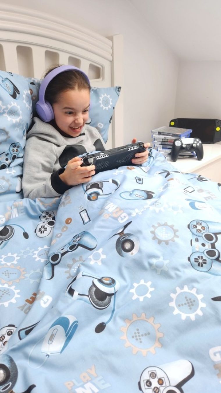 MimiNu, Gamer, set lenjerie de pat single, 140-200 + 70-80 cm