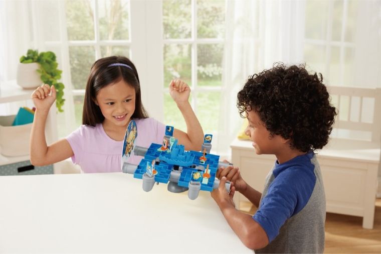 Minioni, Maze Mission, joc de indemanare