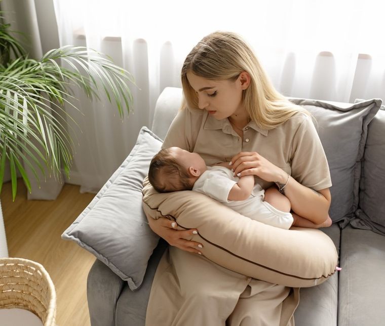 Motherhood, Jersey, perna de alaptare