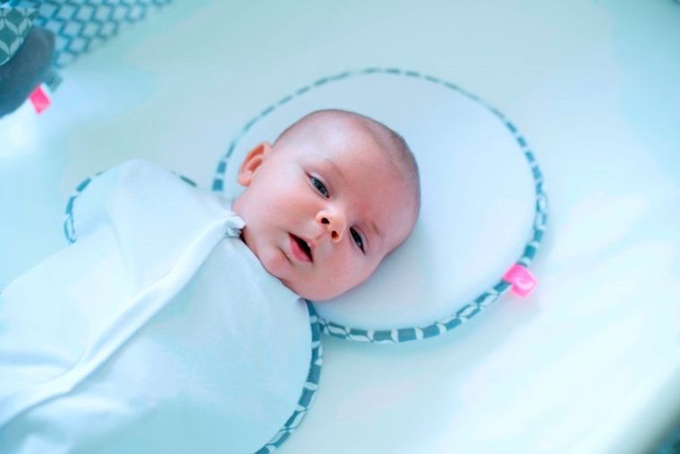 Motherhood, Perna ergonomica de stabilizare pentru bebelusi, Grey Classics