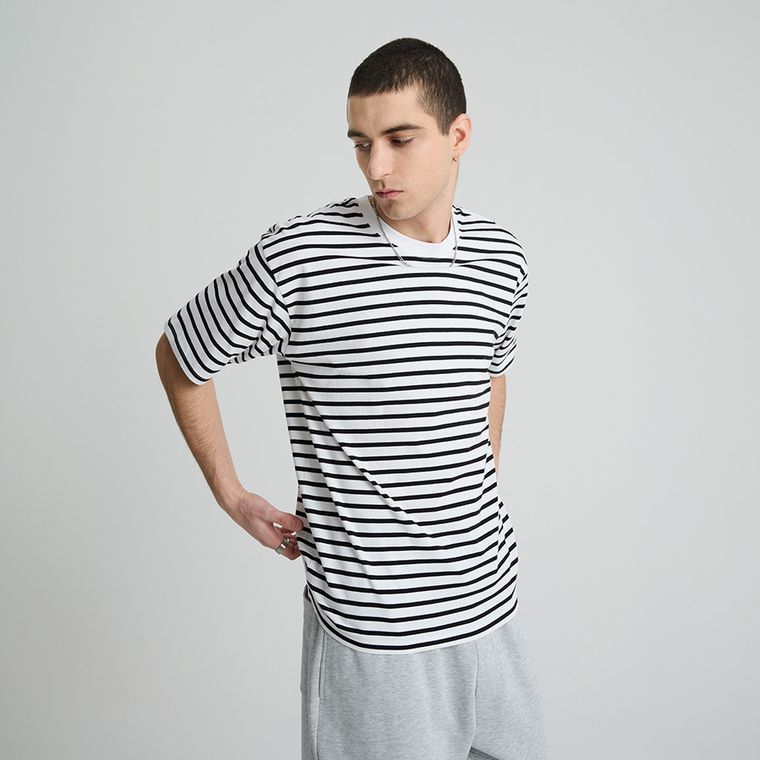 Pantaloni de trening gri cu croiala baggy NOWEAR