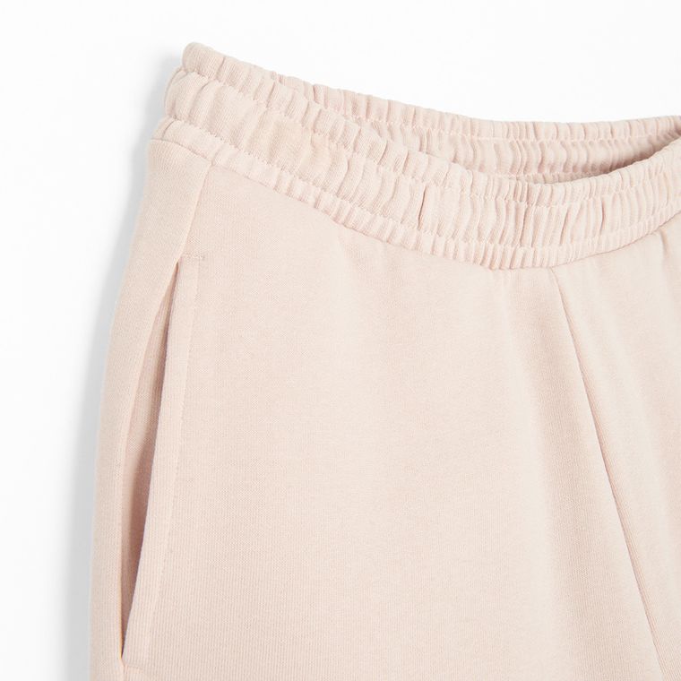 Pantaloni de trening roz cu croiala baggy NOWEAR