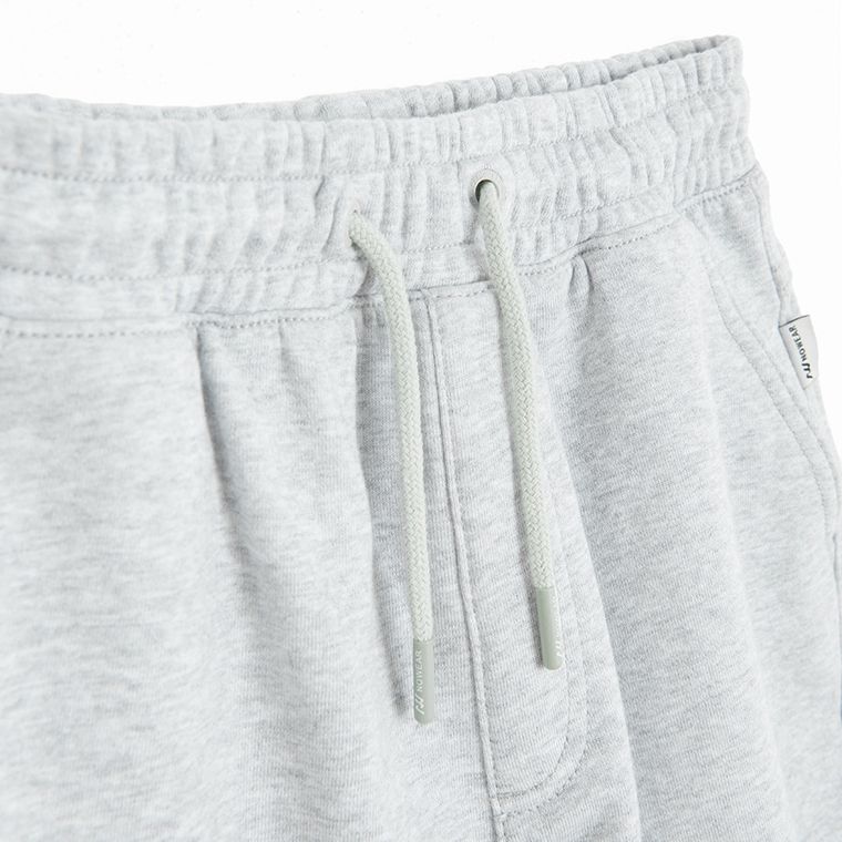 Pantaloni scurti cu croiala loose NOWEAR