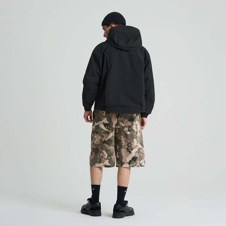 Pantaloni scurti cu model camuflaj si croiala baggy unisex NOWEAR