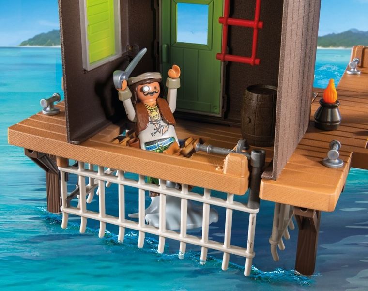 Playmobil, Pirates, Port de pirati cu inchisoare, 71792