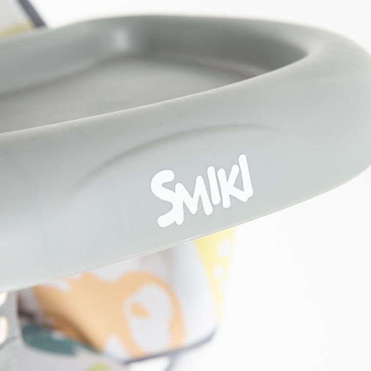 Smiki, Animale, scaun de masa bebe