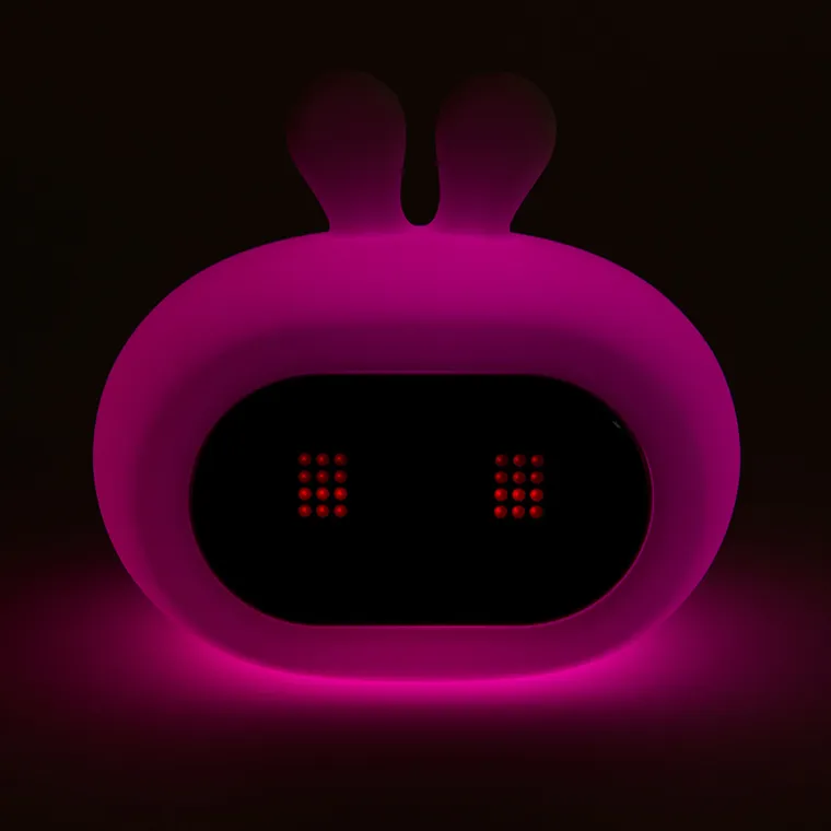 Smiki, Iepuras, lampa din silicon cu LED si ceas