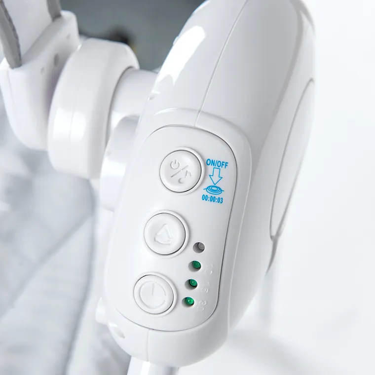 Smiki, Ursulet pe norisor, leagan, balansoar