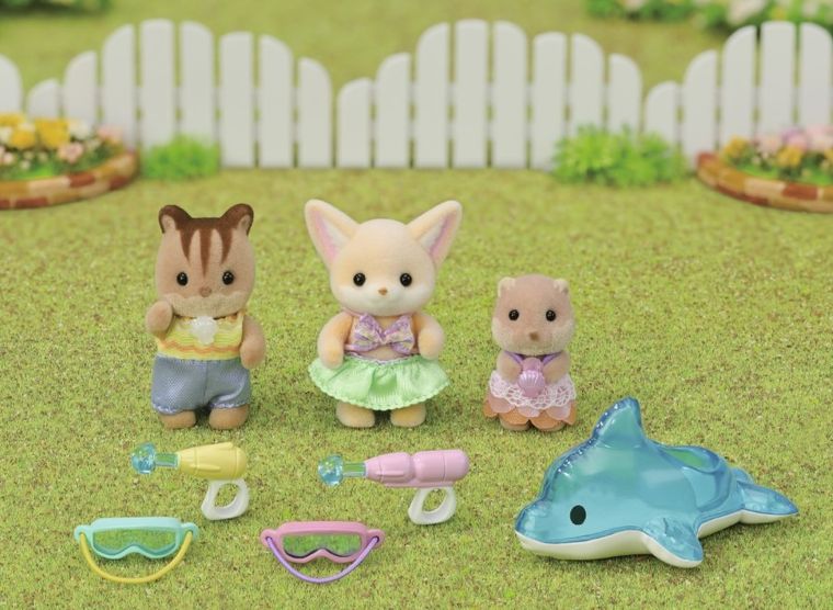 Sylvanian Families, Distractie la piscina, set de figurine, 5749