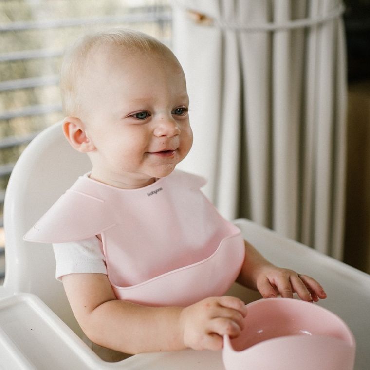 BabyOno, Baveta din silicon cu inchidere reglabila, roz