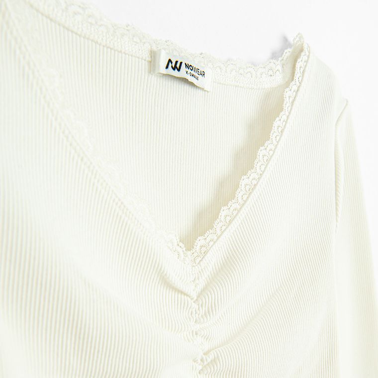 Bluza ecru reiata cu dantela NOWEAR