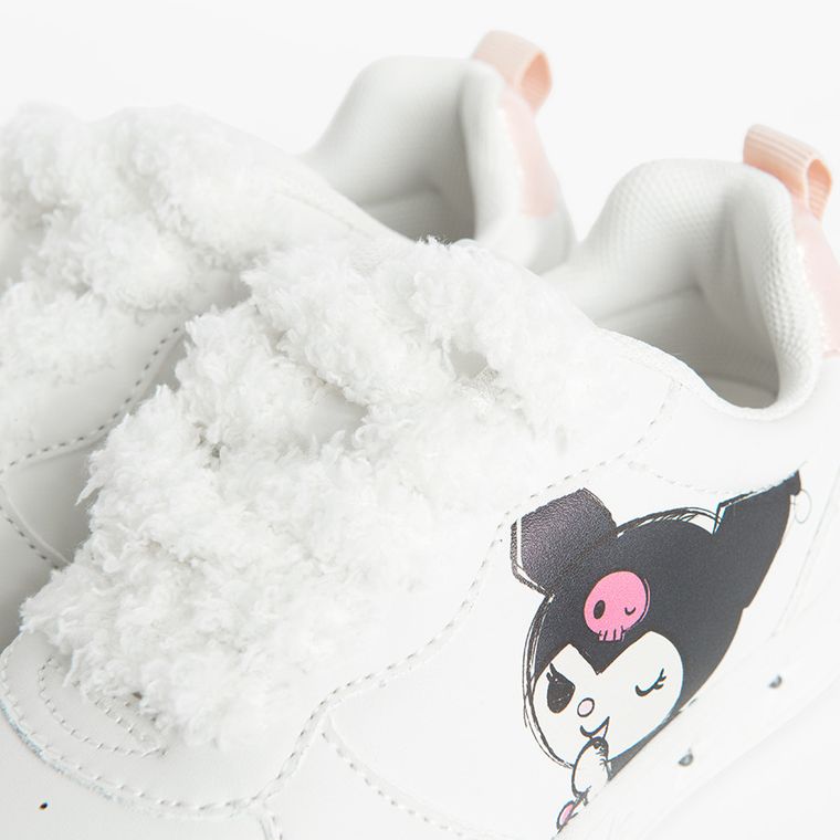Cool Club, Pantofi sport pentru fete, alb, talpa cu leduri, imprimeu Kuromi