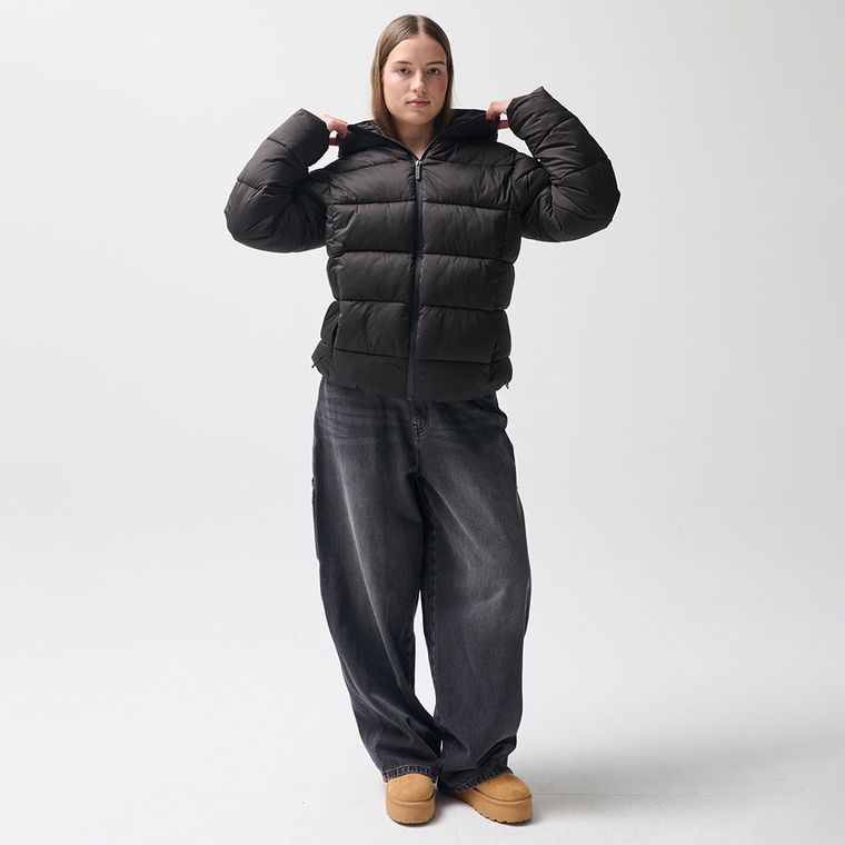 Geaca neagra calduroasa cu gluga NOWEAR