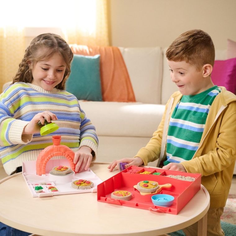 Kinetic Sand, Pizza, set de joaca cu nisip kinetic si accesorii