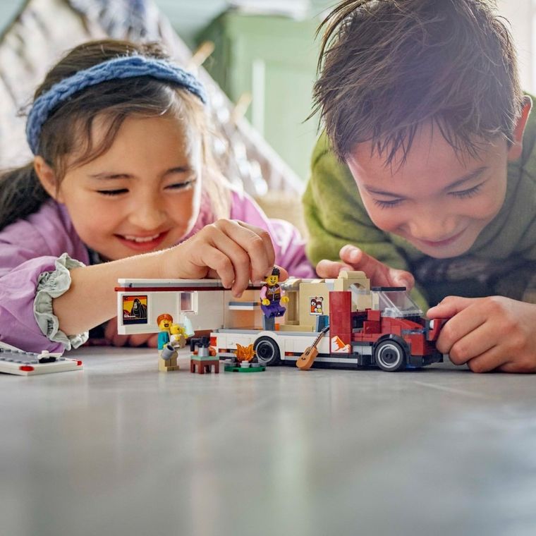 LEGO City, Rulota pentru aventuri de vacanta, 60454