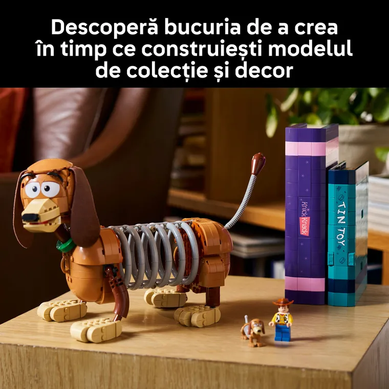 LEGO Disney Pixar, Opritoare de carti Cainele Slinky din Povestea jucariilor, 43301