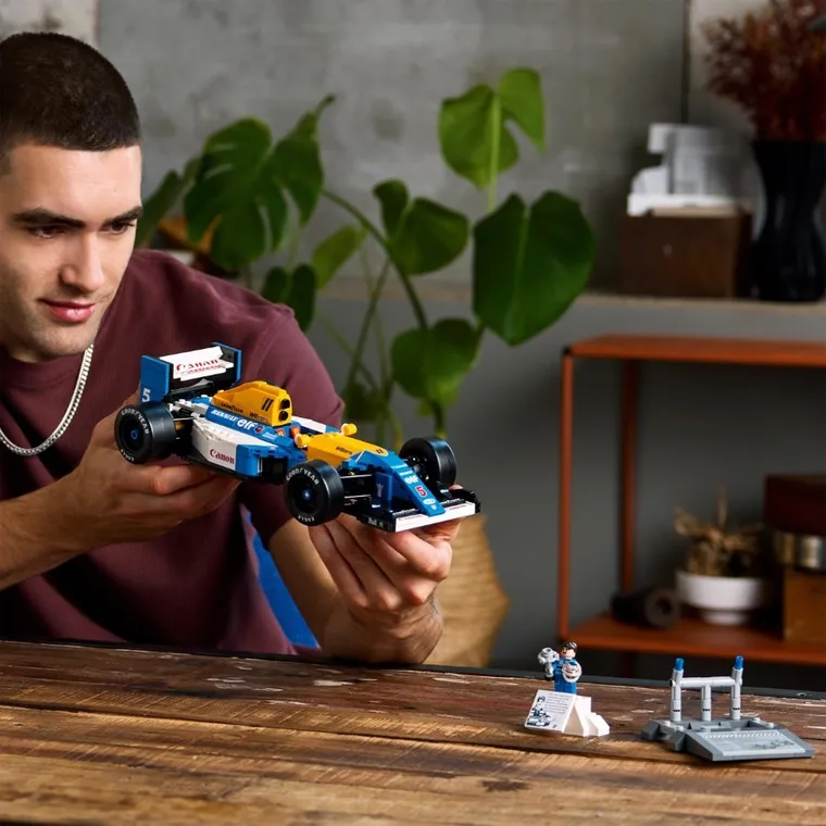 LEGO Icons, Williams Racing FW14B si Nigel Mansell, 10353