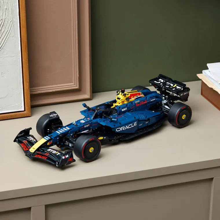 LEGO Technic, Masina F1 Oracle Red Bull Racing RB20, 42206