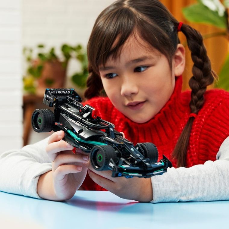 LEGO Technic, Mercedes-AMG F1 W14 E Performance Pull-Back, 42165