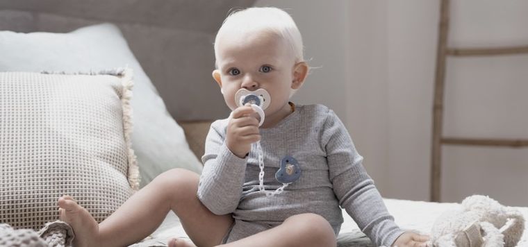 Lovi, Night&Day, lant pentru suzeta, roz