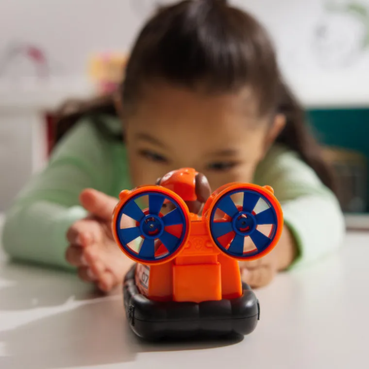 Paw Patrol, Zuma, vehicul cu figurina