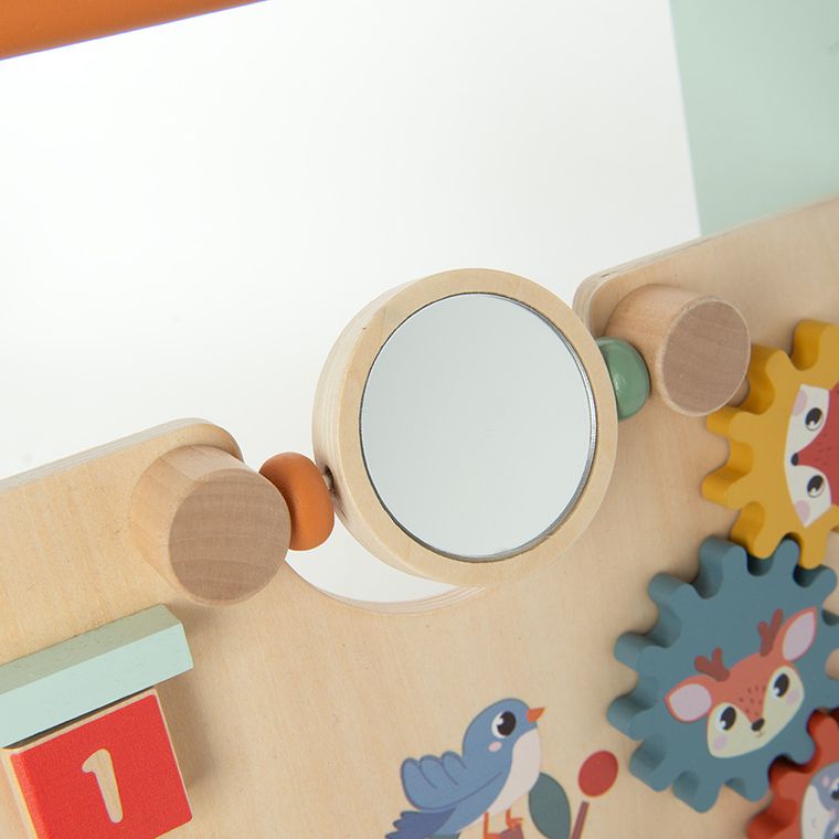 Smiki, Antemergator de lemn