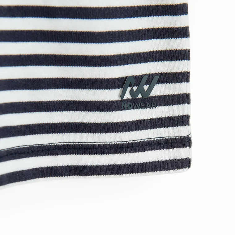 Tricou cu imprimeu in dungi si croiala crop NOWEAR