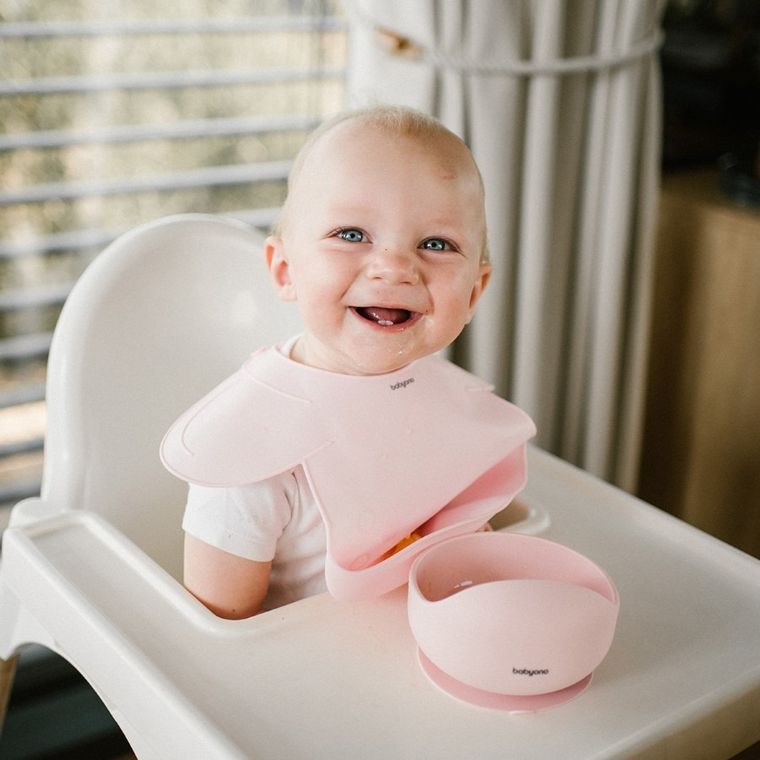 BabyOno, Baveta din silicon cu inchidere reglabila, roz
