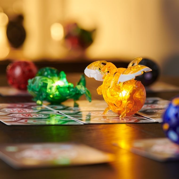 Bakugan Legends, figurina cu lumina Hydrous Blue