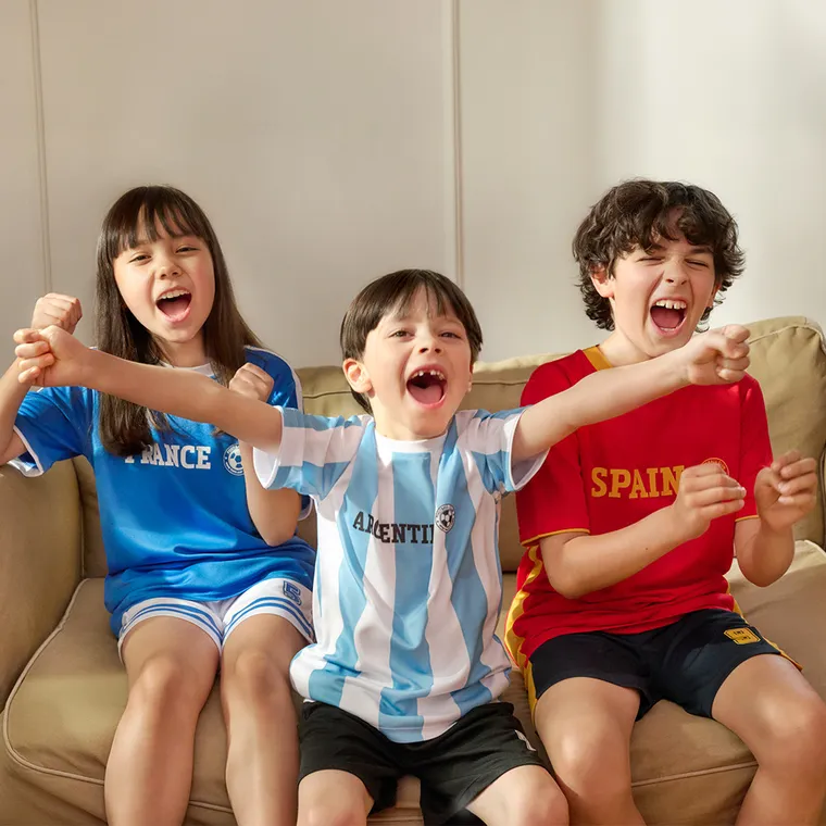 Cool Club, Fotbal set pentru baieti, Tricou, Pantaloni scurti, mix