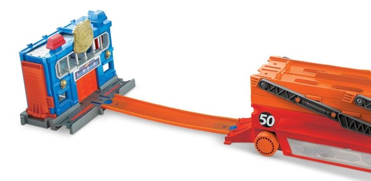Hot Wheels, Mega Hauler, masina transportator