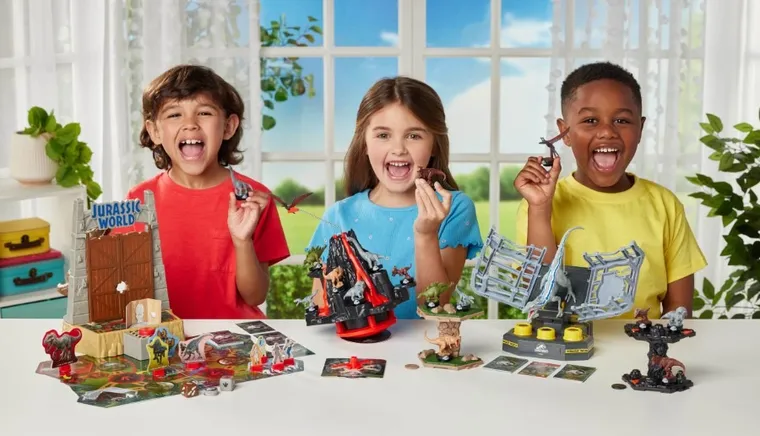 Jurassic World, Shaky Volcano, joc de familie