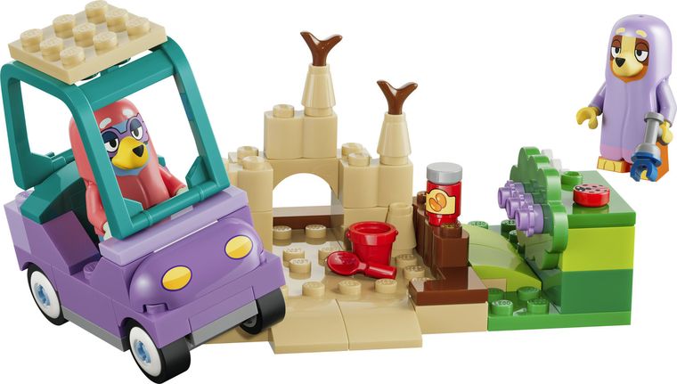 LEGO Bluey, Bingo si Blue se joaca de-a bunicutele, 11216