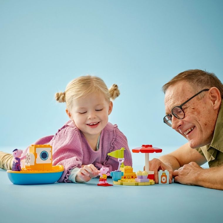 LEGO DUPLO, Excursia cu barca a Purcelusei Peppa, 10432