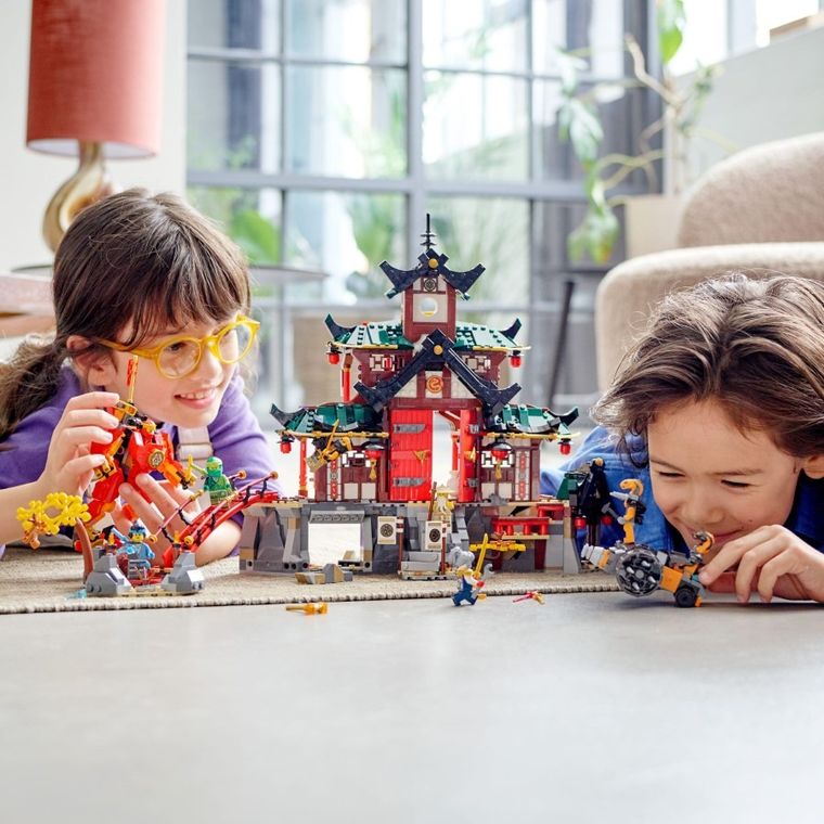 LEGO NINJAGO, Templu Dojo pentru Ninja, 71767 - smyk.ro