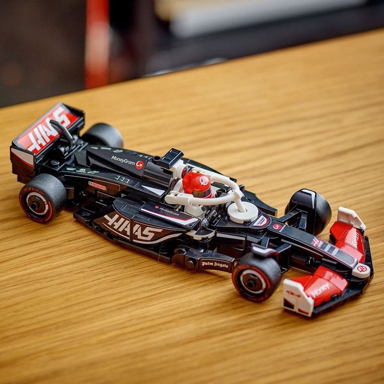 LEGO Speed Champions, Masina de curse MoneyGram Haas F1 Team VF-24, 77250