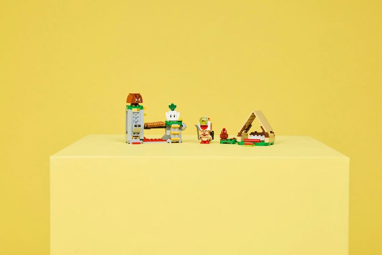 LEGO Super Mario, Tabara lui Captain Toad, 72040