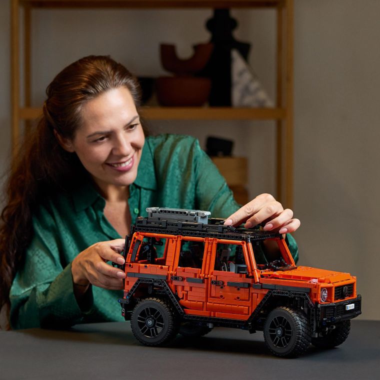 LEGO Technic, Mercedes-Benz G 500 Professional Line, 42177