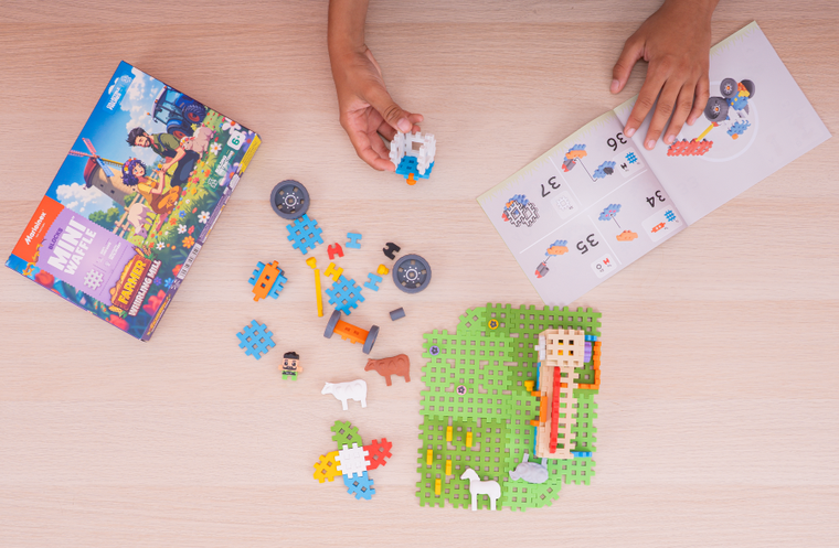 Marioinex, Mini Waffle, Fermier, set de constructie, 109 piese