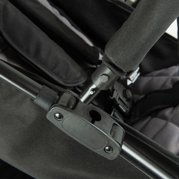 Smiki, Hurricane, carucior sport, gri-negru