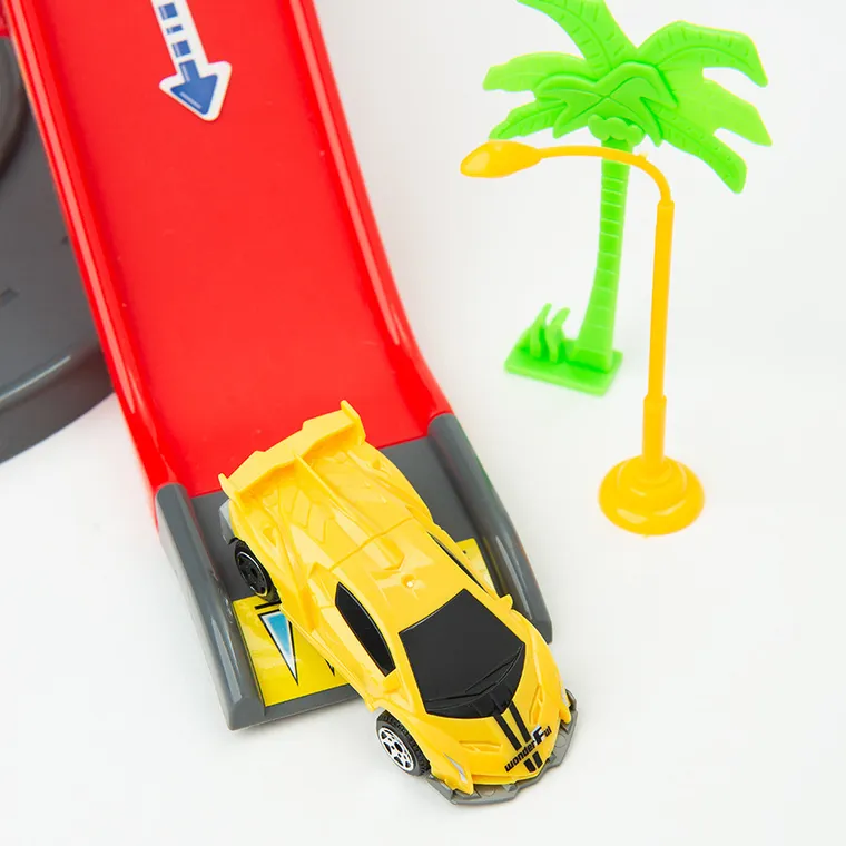 Smiki, pista de curse cu parcare si lift, set cu vehicule, 68 elemente